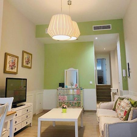 Wish Suite Gran Poder De Sevilla Seville Exterior photo