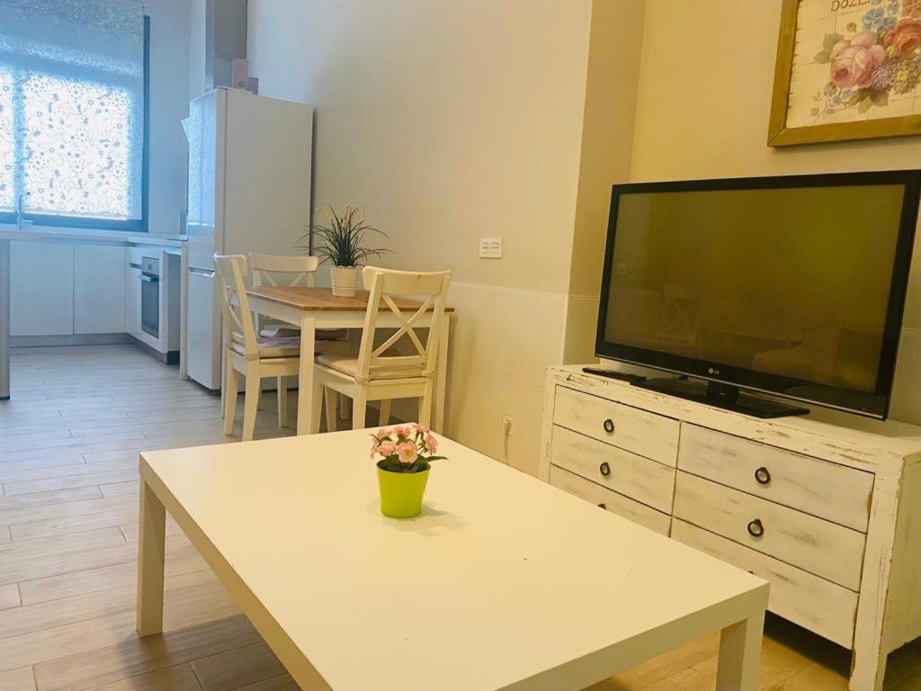 Wish Suite Gran Poder De Sevilla Seville Exterior photo